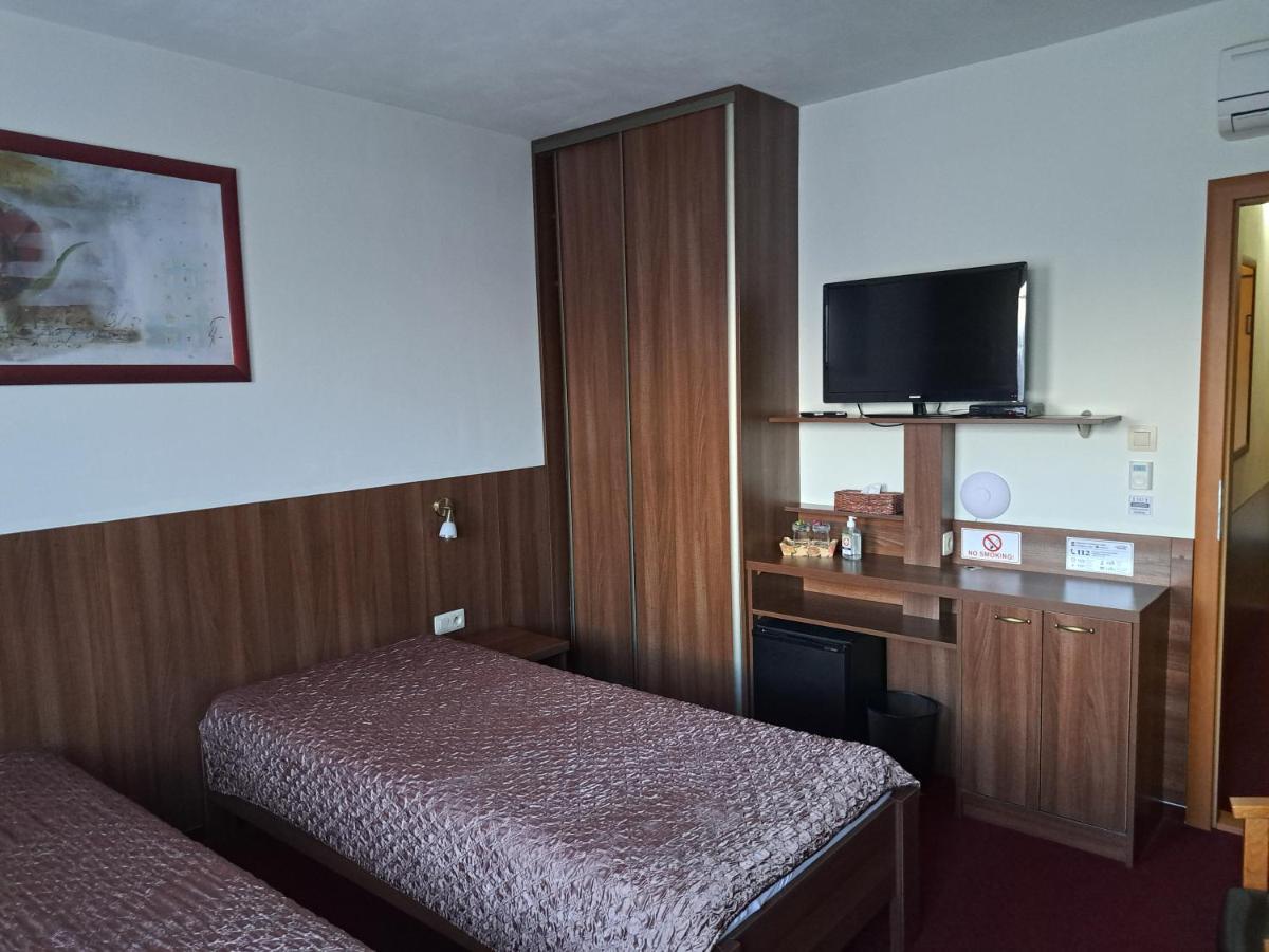 Penzion Kozak B&B Sebedražie المظهر الخارجي الصورة